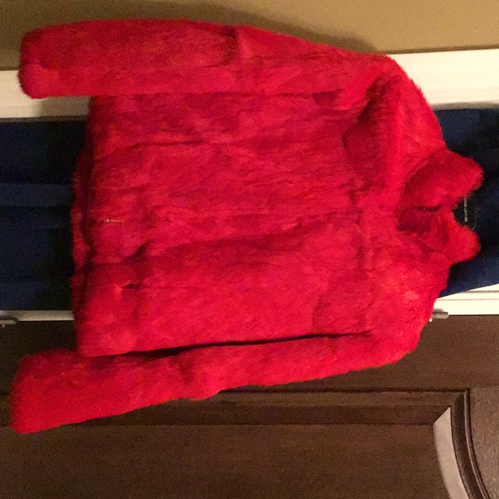 100% Genuine Fur Red Valentino Style w/ Purse